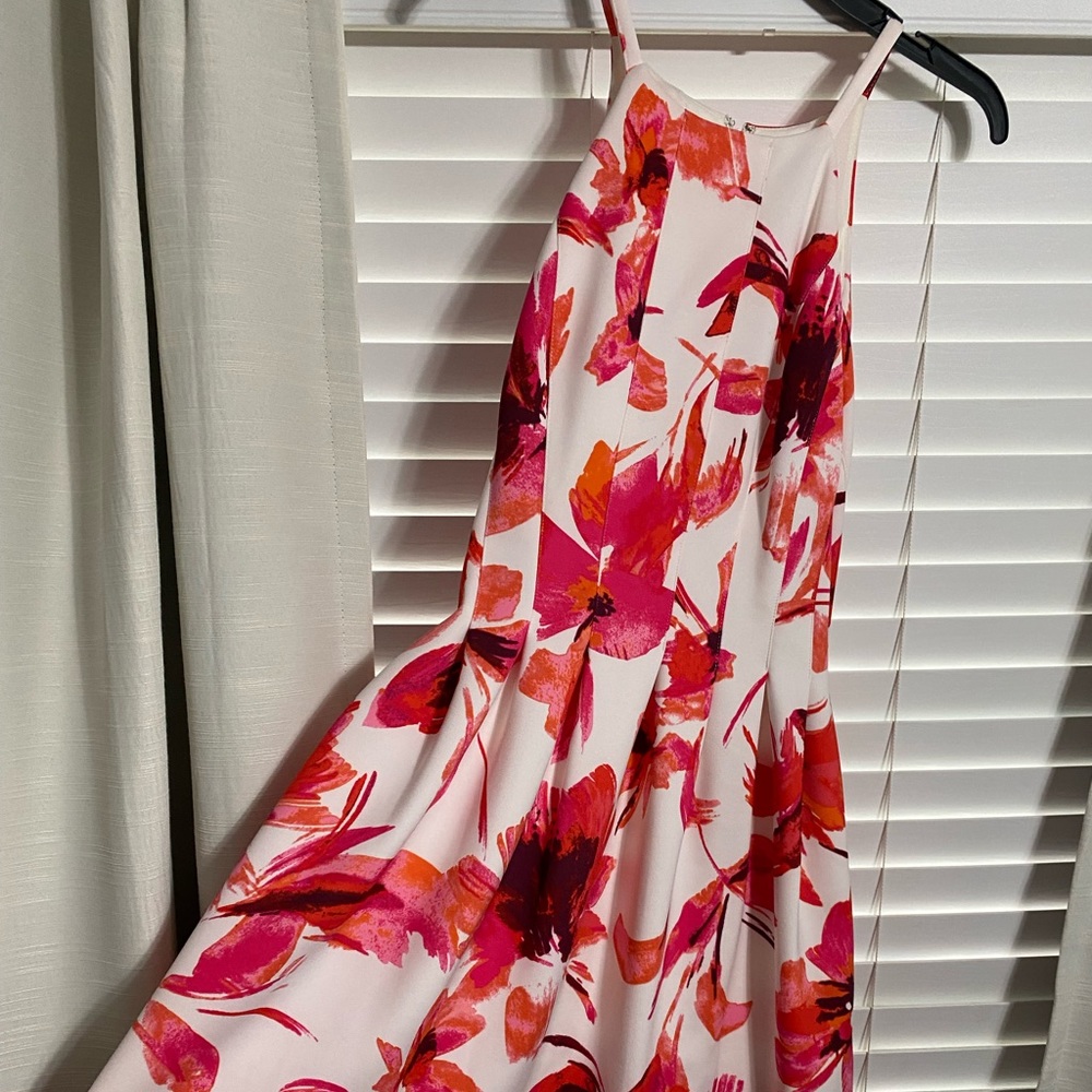 Floral pattern dress